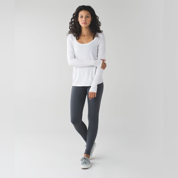 Lululemon HR Wunder Under Pant 
*Shine On in Dark Slate. 
Size 6. 
Pristine. - Picture 3 of 6